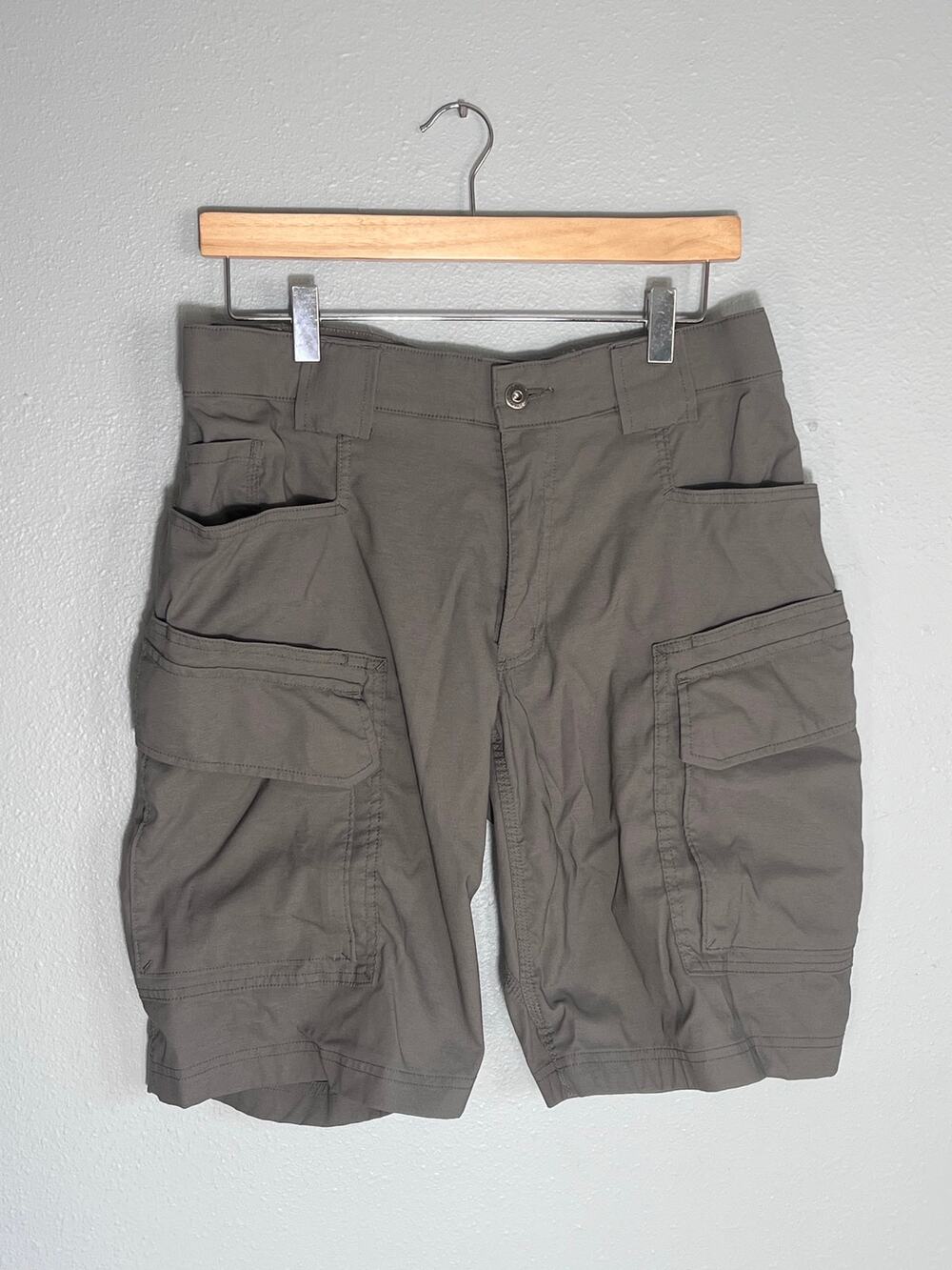 Duluth Dry On Fly 11” Mens Sz 32 Relaxed Fit Cargo Short Gray Fishing Hiking